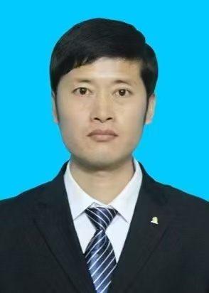 席鹏飞